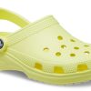 Crocs クラシック クロッグ ビーチ ユニセックス イエロー サンダル 10001-75U