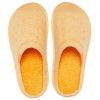 Crocs クラシック カジュアル シックン ステイウォーム ユニセックス イエロー スリッパ 203600-838