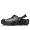 Crocs 耐摩耗性 コージースポーツ ユニセックス グレーサンダル 205975-938