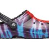 Crocs クラシック タイダイ ステイウォーム コージー クロックス スポーツスリッパ ユニセックス パープルレッド 206341-988