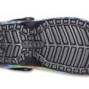 Crocs クラシック タイダイ ステイウォーム コージー クロックス スポーツスリッパ ユニセックス パープルレッド 206341-988