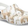 Crocs クラシック クロッグ カモフラージュ プリント ビーチサンダル ホワイト カモフラージュ ユニセックス 206454-94S