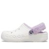 Crocs クラシック バヤ ラインド ファズストラップ クロッグ “ホワイト ライラ” 206633-577
