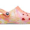Crocs クラシック クロッグ マーブル ビーチ スポーツ ユニセックス レッド マルチカラー サンダル “レッド” 206867-83F