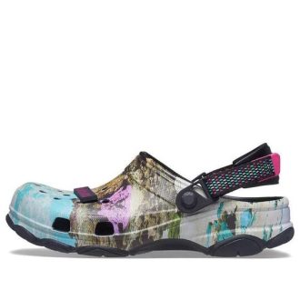 Crocs クラシック オールテレイン クロッグ デザートパターン スタイリッシュ カジュアル ユニセックス マルチカラー サンダル 207340-90H Crocs クラシック オールテレイン クロッグ デザートパターン スタイリッシュ カジュアル ユニセックス マルチカラー サンダル 207340-90H