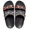 Crocs クラシック クロッグ コージー ユニセックス ブラック マルチカラー スリッパ “ブラック” 207847-0C4