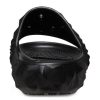 Crocs クラシック ジオメトリック スライド “ブラック” 209608-001