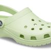 Crocs Classic Crocs Beach ユニセックス グレーグリーン サンダル 10001-335