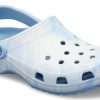 Crocs クラシッククロッグパターン Crocs ユニセックス ブルーサンダル A205453-44O