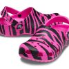 Crocs (GS) クラシック アウト オブ ディス ワールド クロッグ “エレクトリック ピンク ブラック” 206739-6QS