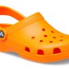 Crocs (GS) クラシック クロッグ “オレンジ” 206991-83A