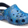 Crocs (GS) クラシック モッシーオーク コースタル クロッグ “ブルー” 207259-410