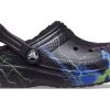 Crocs (GS) クラシック ファズ ライン クロッグ「ブラック ライトニング」207322-0C4