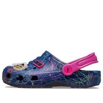 Crocs (GS) クラシック ディズニー ヴィランズ クロッグ “ブルー パープル ピンク” 207722-03