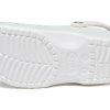 Crocs (GS) クラシック クリスタル クロッグ “ホワイト” 208435-100