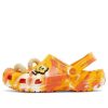 Crocs (GS) クラシック x ハニーナッツ チェリオス クロッグ “オレンジイエロー” 207929-846