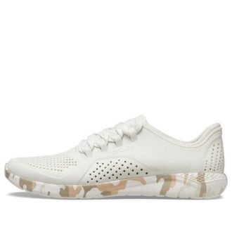 Crocs LiteRide プリント カモ ペーサー スニーカー “ホワイトタン” 207286-1CN Crocs LiteRide プリント カモ ペーサー スニーカー “ホワイトタン” 207286-1CN