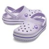 Crocs (PS) スモール Crocs ミニマリスト コージー サンダル 204537-5P8
