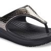 Crocs (WMNS) 厚底 ブラック コッパー フリップフロップ 205604-0FG