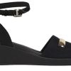 Crocs (WMNS) メタリックコーヒーサンダル “ゴールドブラック” 205800-98A