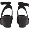 Crocs (WMNS) メタリックコーヒーサンダル “ゴールドブラック” 205800-98A
