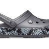 Crocs (WMNS) スネークパターン グラファイトブラック サンダル 206380-02W