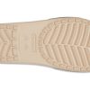 Crocs (WMNS) スローン シャイン ロー スライド ミニマル カジュアル フラット ブラウン ゴールドカラー スリッパ “ブラウン ゴールド” 206921-212