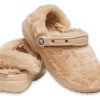 Crocs (WMNS) クラシック ファー シュア クロッグ “チャイ” 207303-212