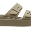 Crocs (WMNS) ブルックリン ロー ウェッジサンダル “ベージュ” 207431-260