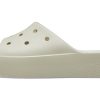 Crocs (WMNS) クラシック プラットフォーム スライド “ボーン” 208180-2Y2