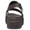 Crocs (WMNS) ブルックリン クロコ ロー エスプレッソ サンダル “ブラウン” 208585-206