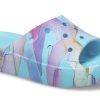 Crocs (WMNS) クラシック プラットフォーム パーム プリント スライド “ブルー マルチカラー” 208607-4NQ