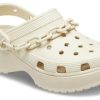 Crocs (WMNS) クラシック プラットフォーム チェーン クロッグ “ボーン” 209022-2Y2