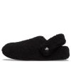 Crocs (WMNS) クラシック コジー スリッパ “ブラック” 209386-001