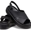 Crocs (WMNS) ブルックリン ラックス クロス ストラップ “ブラック” 209407-060