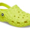 Crocs (WMNS) クラシック ジオメトリック クロッグ “グリーン” 209563-76M
