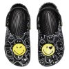 Crocs (WMNS) スマイリーワールド クラシック クロッグ “ブラック ホワイト イエロー” 873137