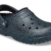 Crocs (WMNS) クラシック グリッター ブラック ラインド クロッグ “Starry Skies” 205842-9BD