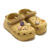 Crocs x Aries クラシック ハイカー Xscape クロッグ “デザート グラス” 208683-76A