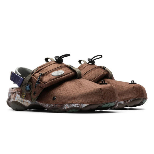 Crocs x Bodega オールテレイン クロッグ「Off The Beaten Path 2.0」 210212-200 Crocs x Bodega オールテレイン クロッグ「Off The Beaten Path 2.0」 210212-200