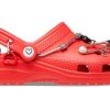 Crocs x Karol G クラシッククロッグ「メタルハーツ」207998-8C1