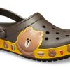 Crocs x Line Friends ビーチ ブラウン ユニセックス サンダル 205791-206