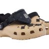 Crocs x MCM クロッグ「アイリッシュクリーム」MEXDSMM09I7