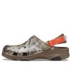 Crocs x Realtree オールテレイン クロッグ “エッジ カモ ウォルナット” 206504-267