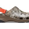 Crocs x Realtree オールテレイン クロッグ “エッジ カモ ウォルナット” 206504-267