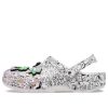 Crocs x Steven Harrington クラシッククロッグ「クイックストライク – ホワイト ブラック」208145-103