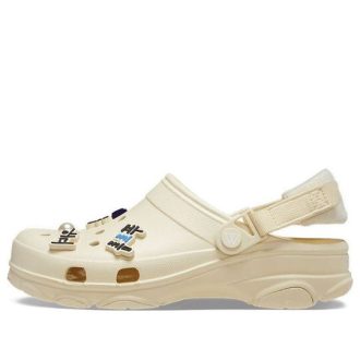 Crocs x WINNER オールテレイン クロッグ “Cozy” 208421-108