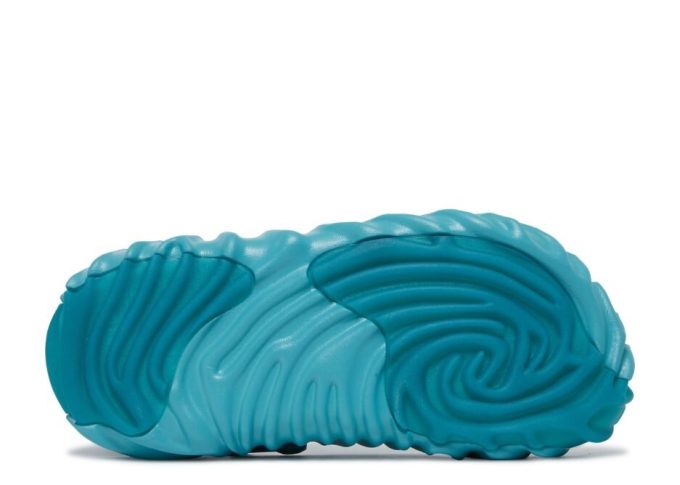 Salehe Bembury x Pollex クロッグ「Tide」
